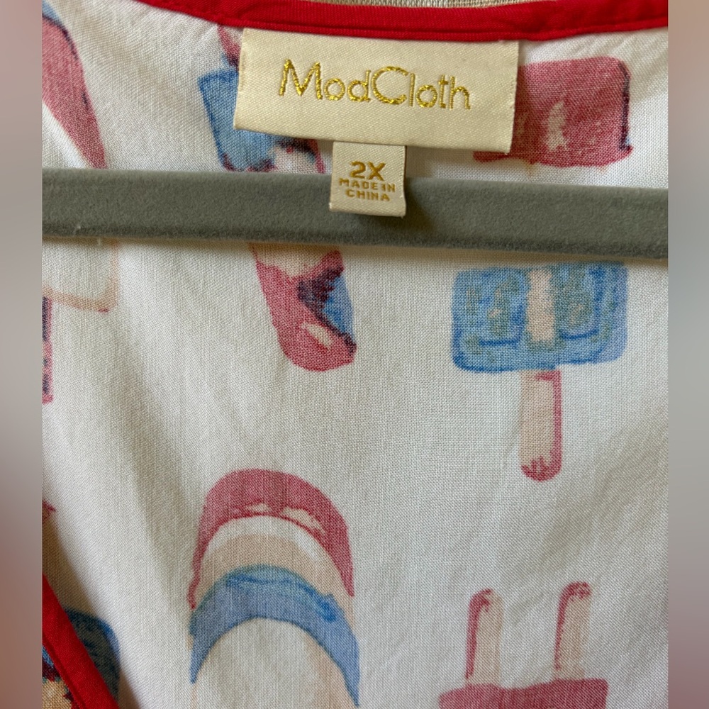 ModCloth Sleeveless Top with Red & Blue Popsicle Print - Picture 2 of 4